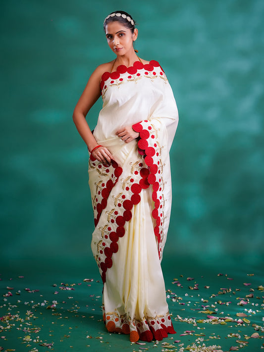 White Colour Kanchivaram Silk Saree With Plain Body