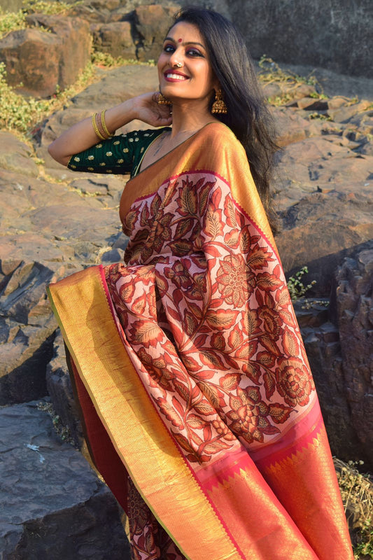 "Loving the way you draped your saree! So elegant." Swathi Mukund's Look