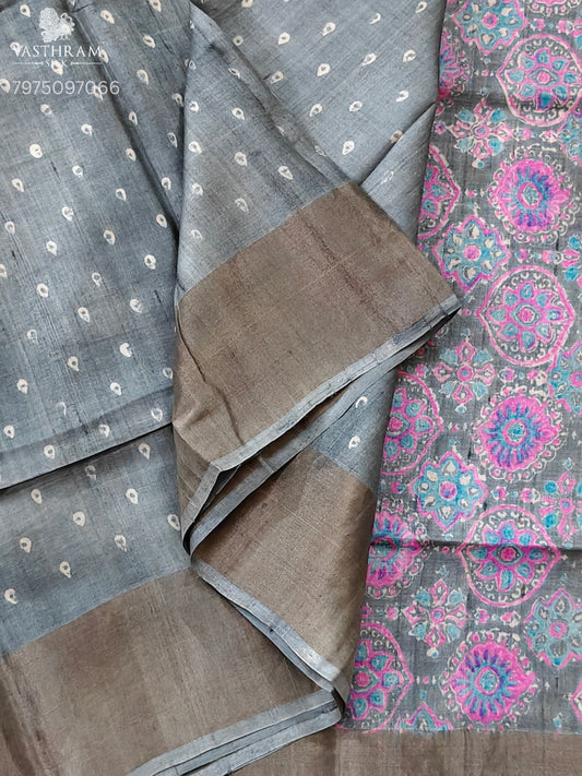 Grey Colour Tussar Silk Saree With Digital Print All Over Code : KT021